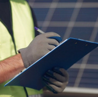 Levná fotovoltaika končí. Čína mění pravidla hry, trh se vrací k realitě